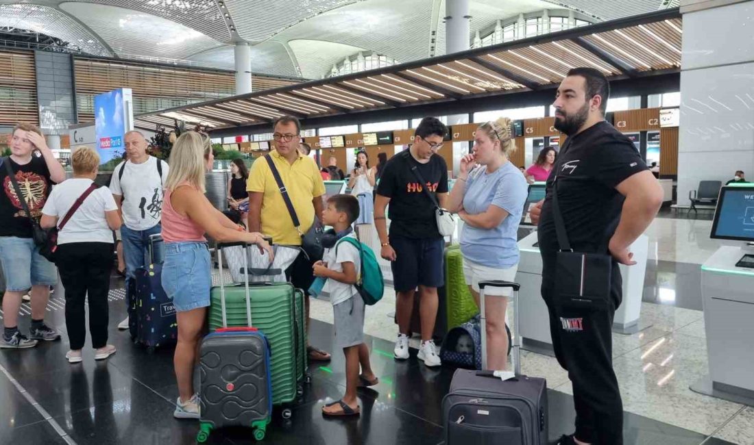 Seferleri iptal edilen Karadağ yolcuları iki gündür İstanbul Havalimanı’nda bekliyor